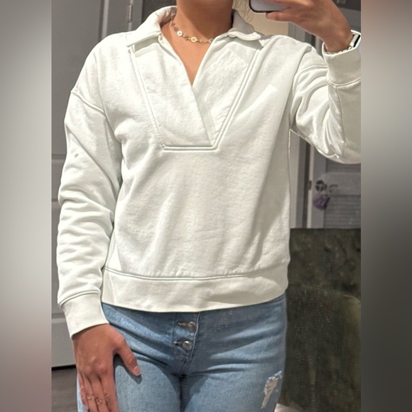 White sweater - Picture 4 of 5